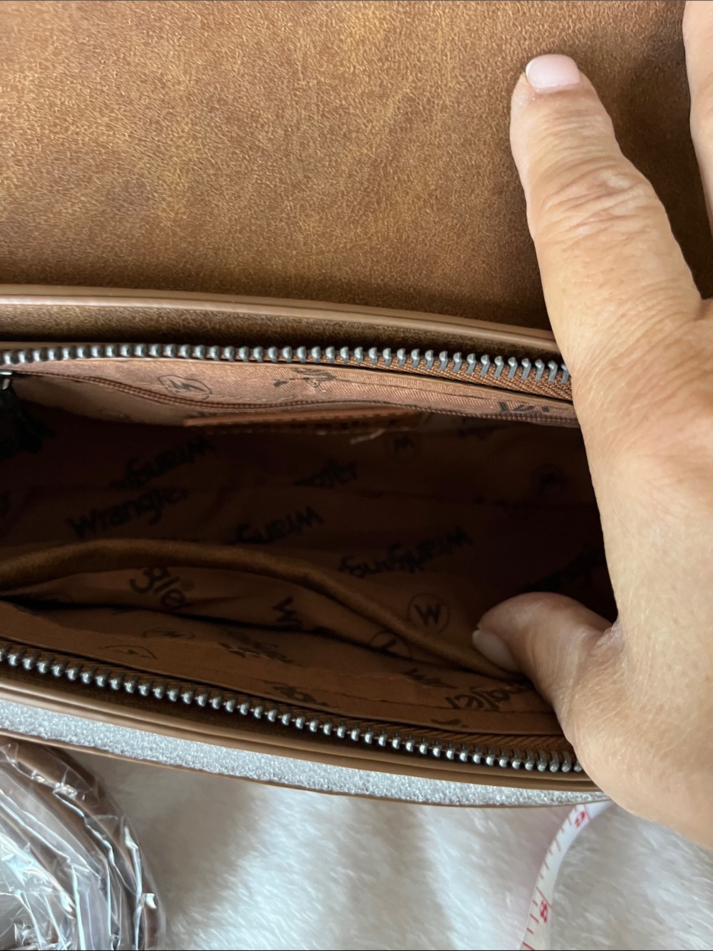 Wrangler - Brown Cow Print Shoulder Bag - Brown, White, Black - Picture 10 of 13